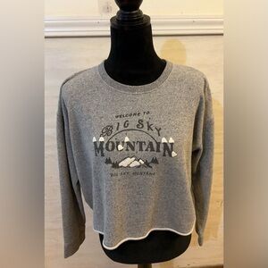 Madewell Grey 'Big Sky Mountain' Graphic Crewneck Cropped Sweatshirt